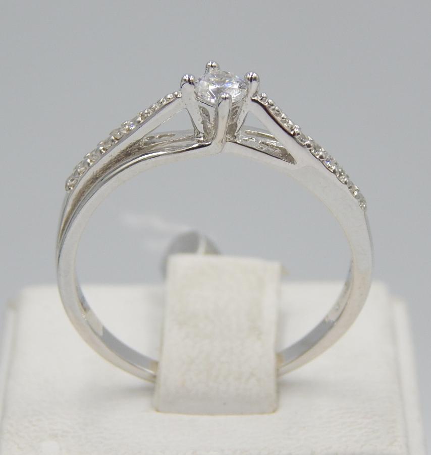 Серебряное кольцо с цирконием (30852608) 2