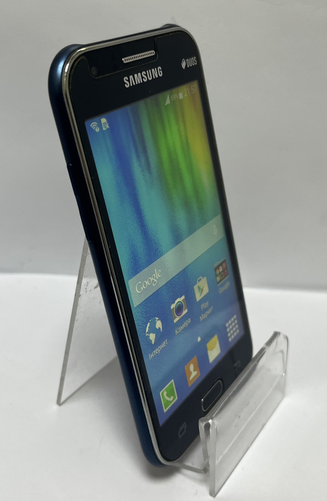 Samsung Galaxy J1 (SM-J100H) 4Gb 1