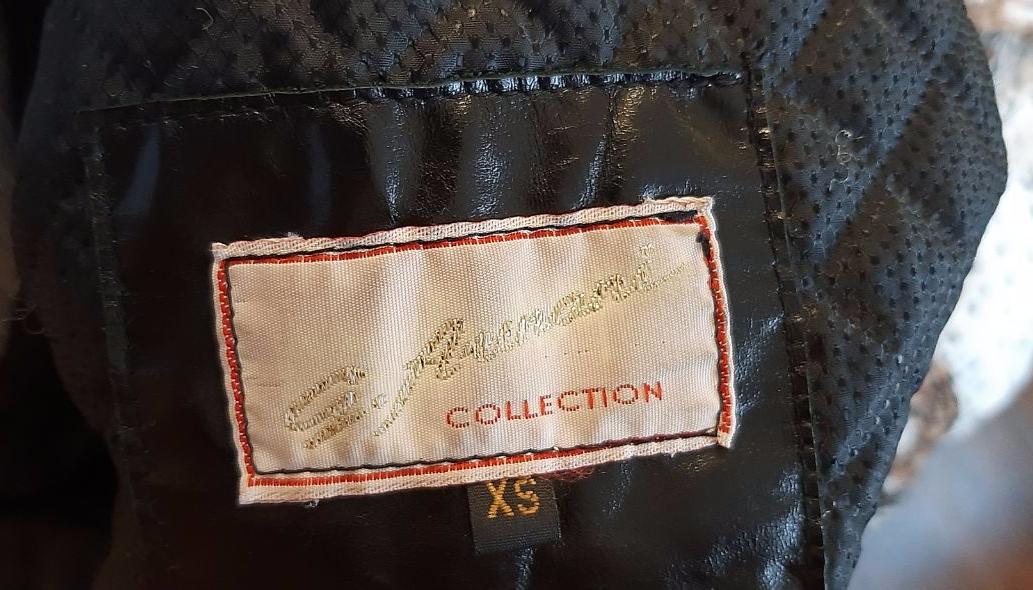 Женская кожаная куртка XS (29219934) 4
