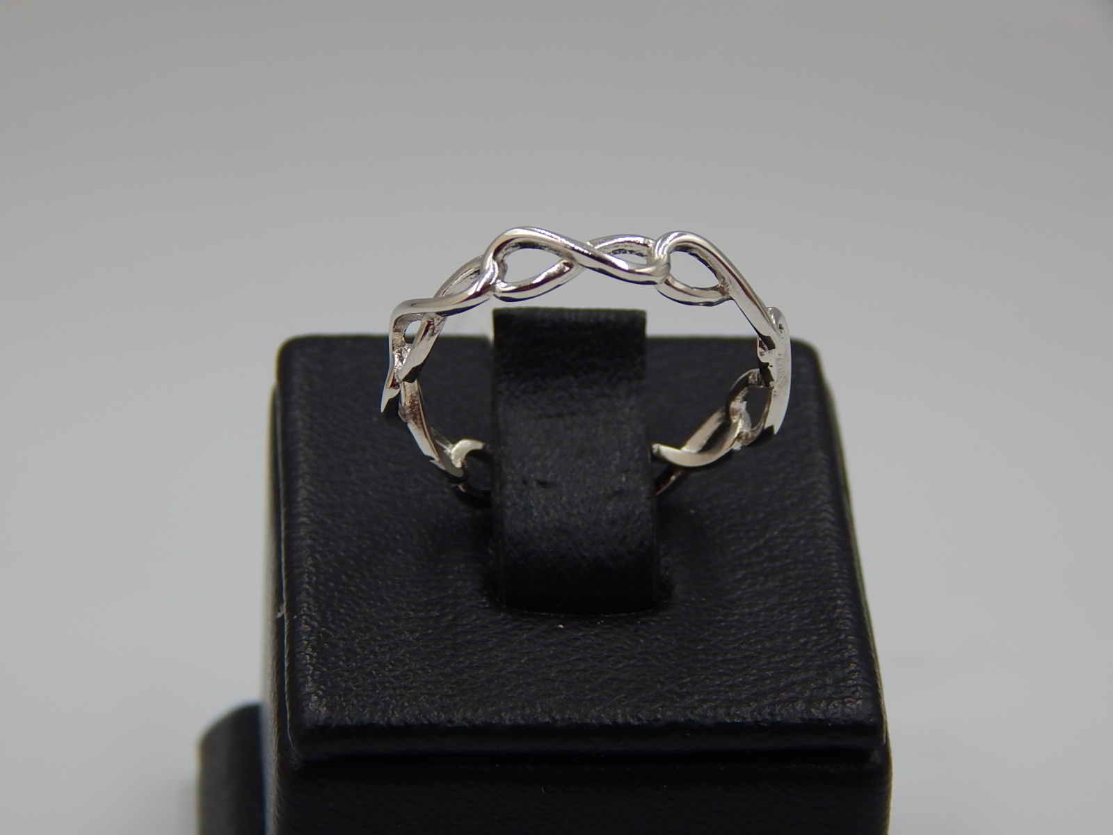 Серебряное кольцо (33064797) 1