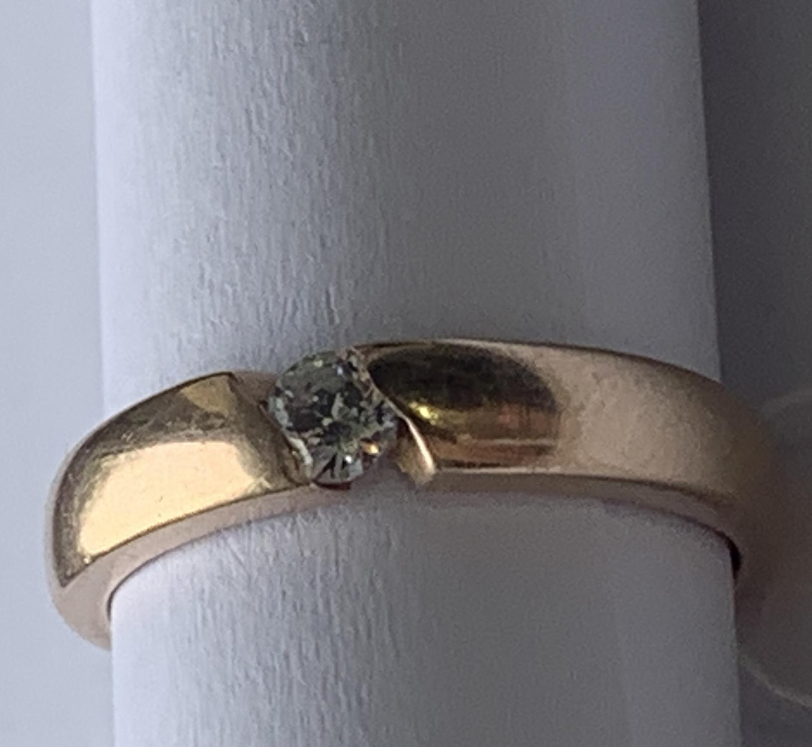 Обручальное кольцо из красного золота с цирконием (30747456) 0
