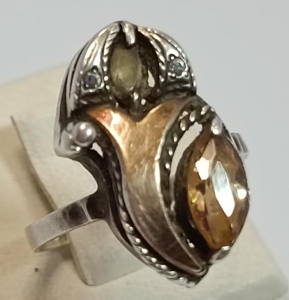 Серебряное кольцо с позолотой и цирконием (33101766) 1