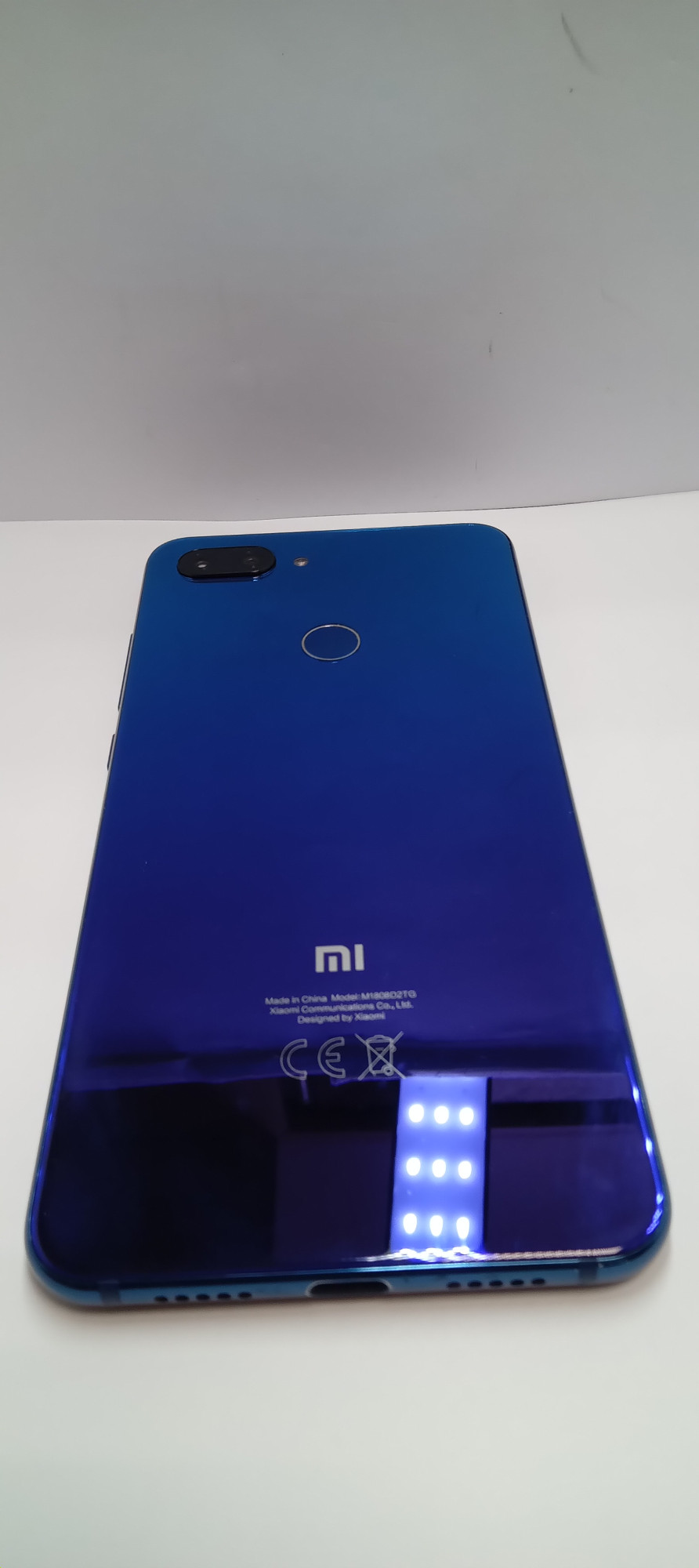 Xiaomi Mi 8 Lite 6/64Gb Aurora Blue 3