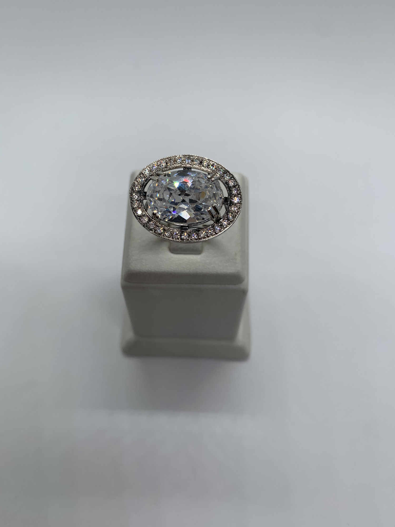 Серебряное кольцо с цирконием (33535129) 2