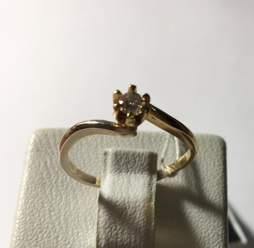 Кольцо из красного золота с бриллиантом (4746636) 0