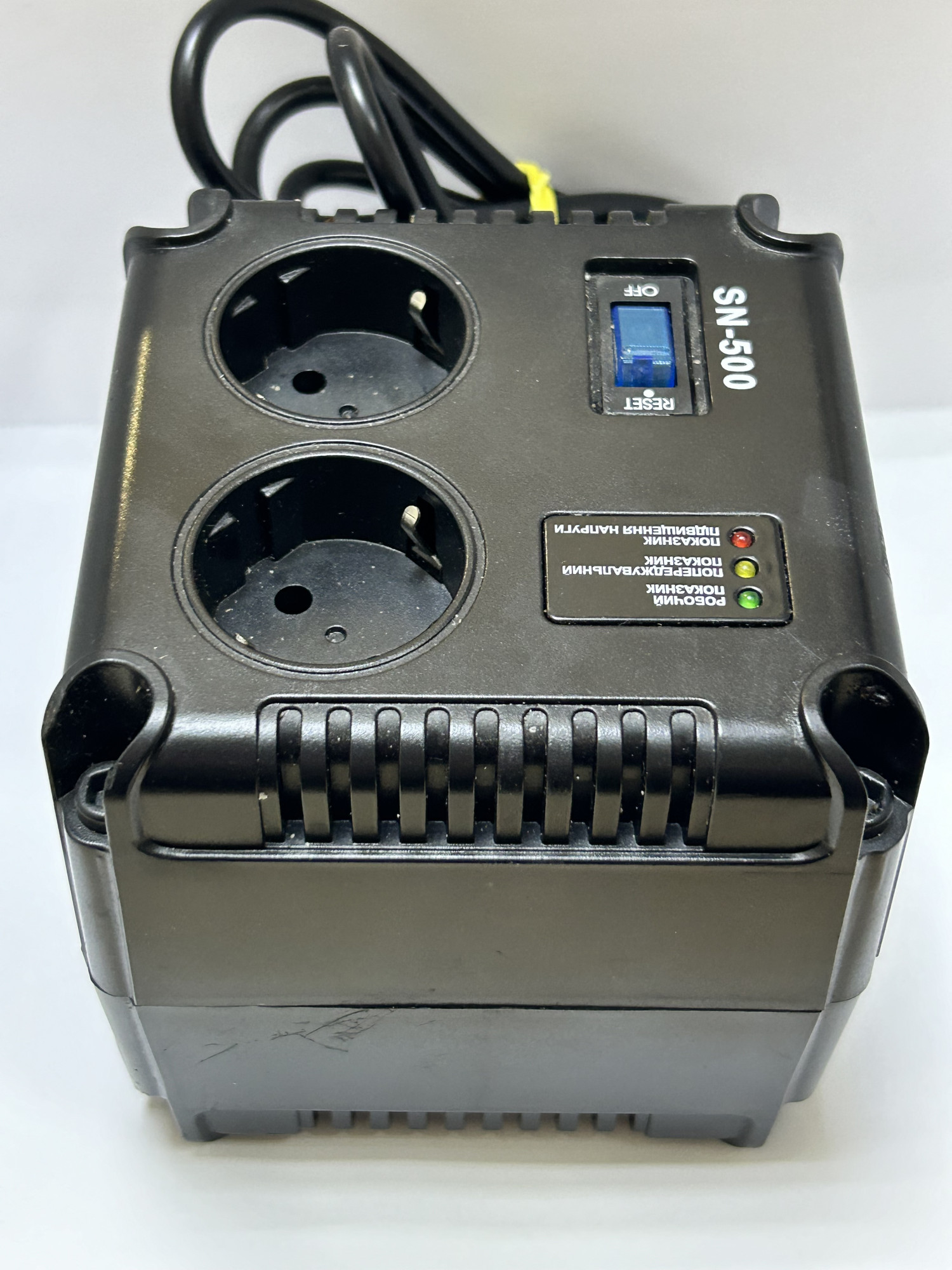 Стабілізатор напруги Gemix SN-500  4