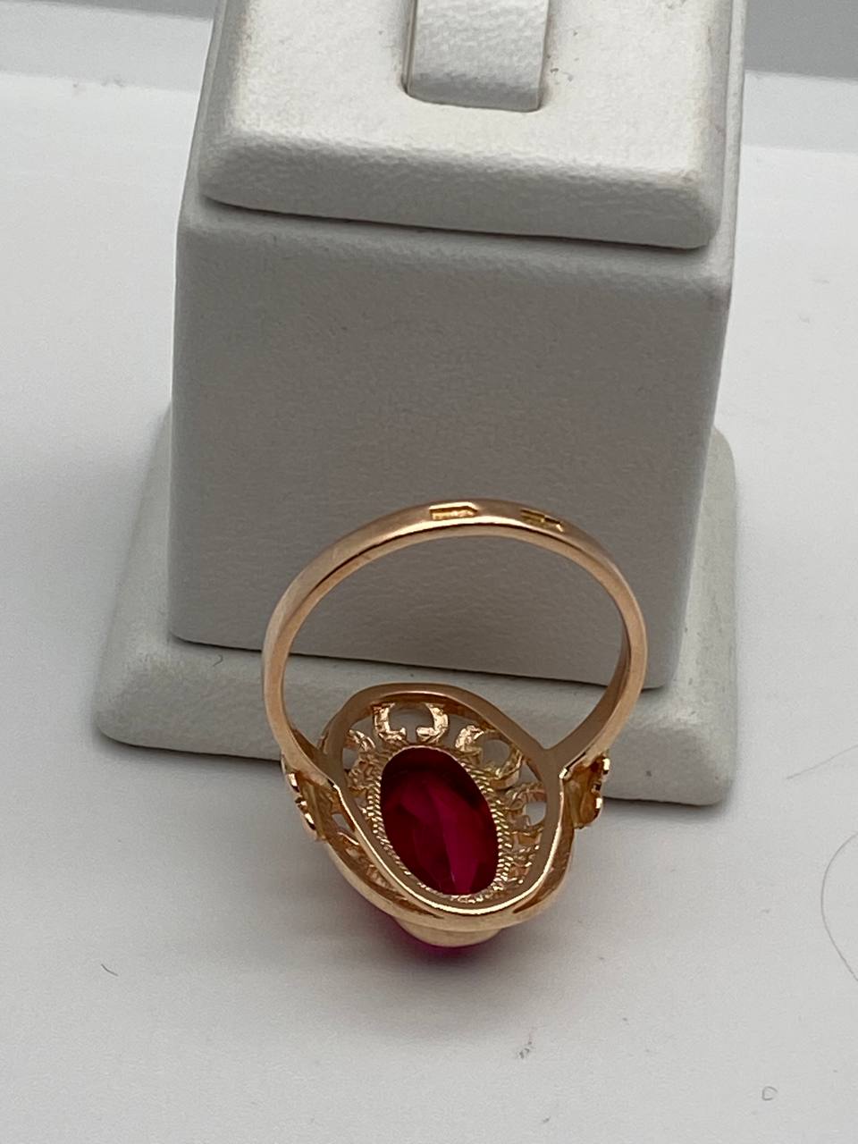Перстень из красного золота с корундом (30567788) 7