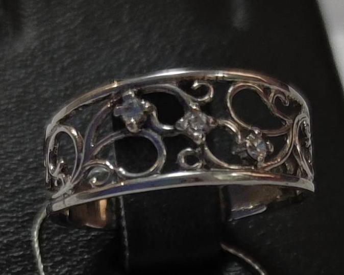 Серебряное кольцо с цирконием (30555796) 0
