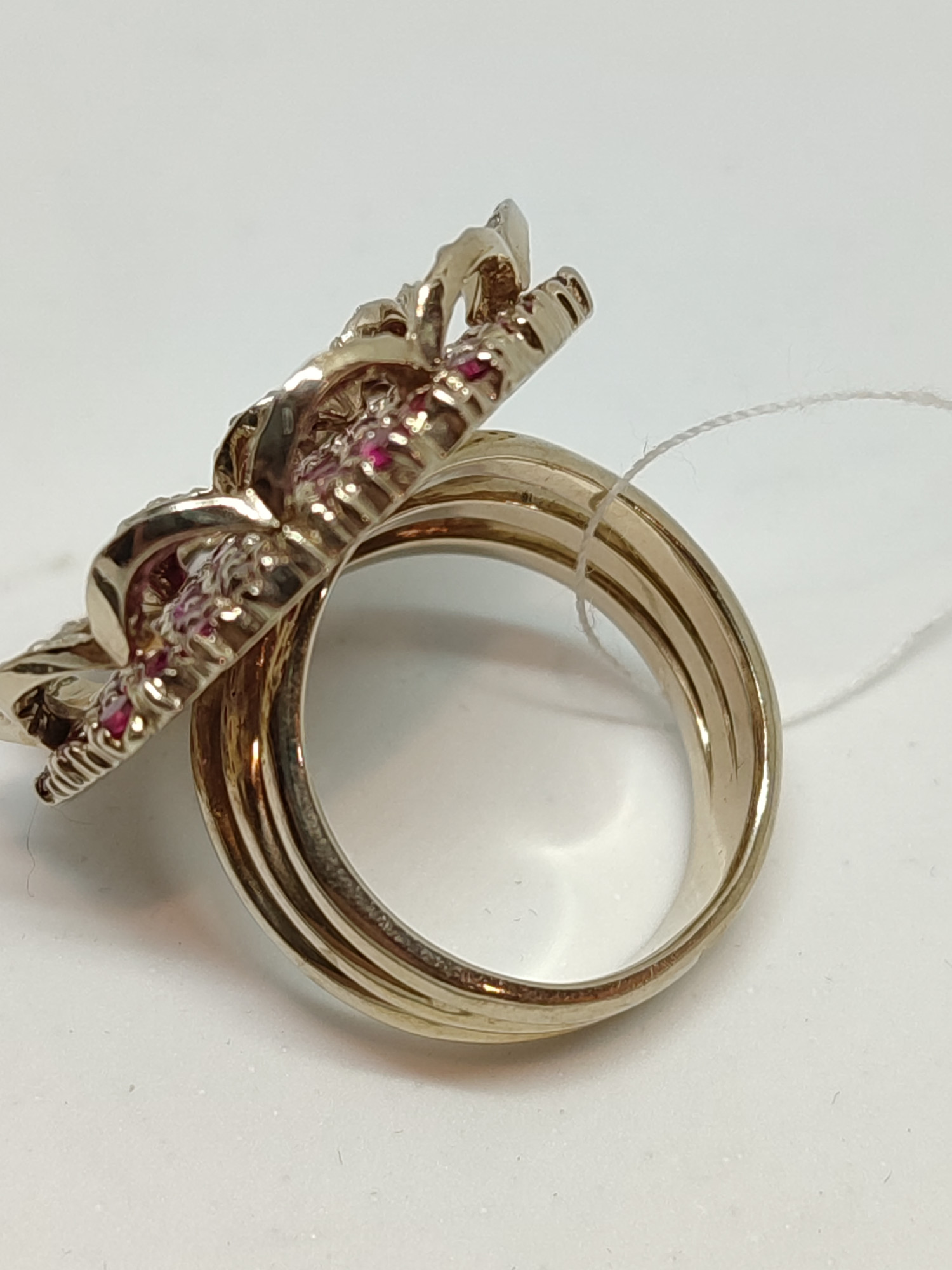 Кольцо из красного и белого золота с сапфиром и бриллиантом (-ми) (27417595) 3