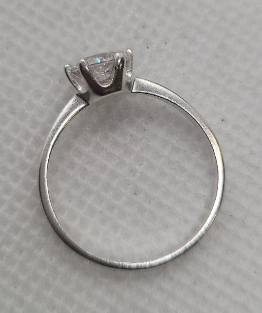 Серебряное кольцо с цирконием (31761809) 4