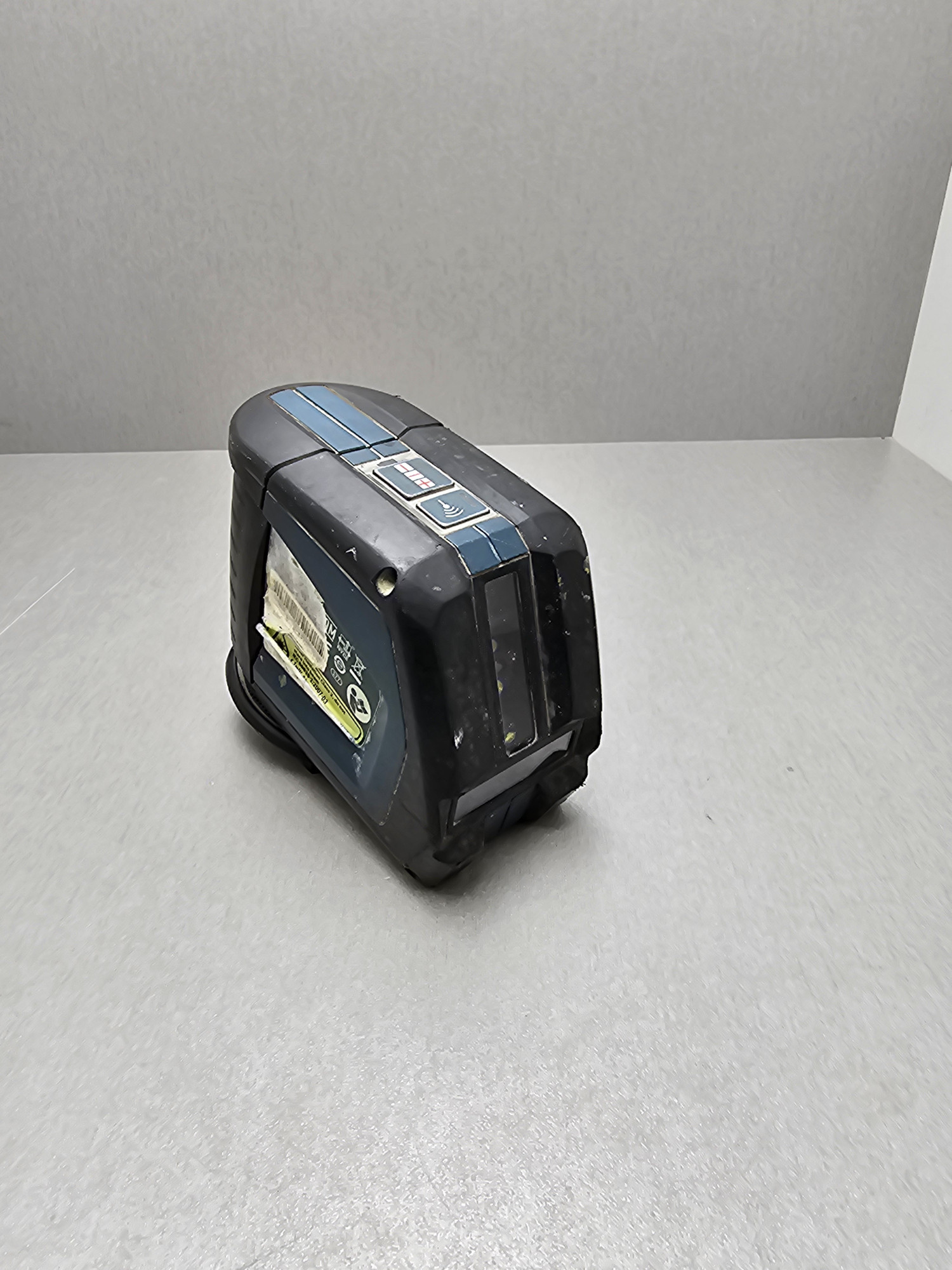Лазерный нивелир Bosch GLL 2-50 Professional  2