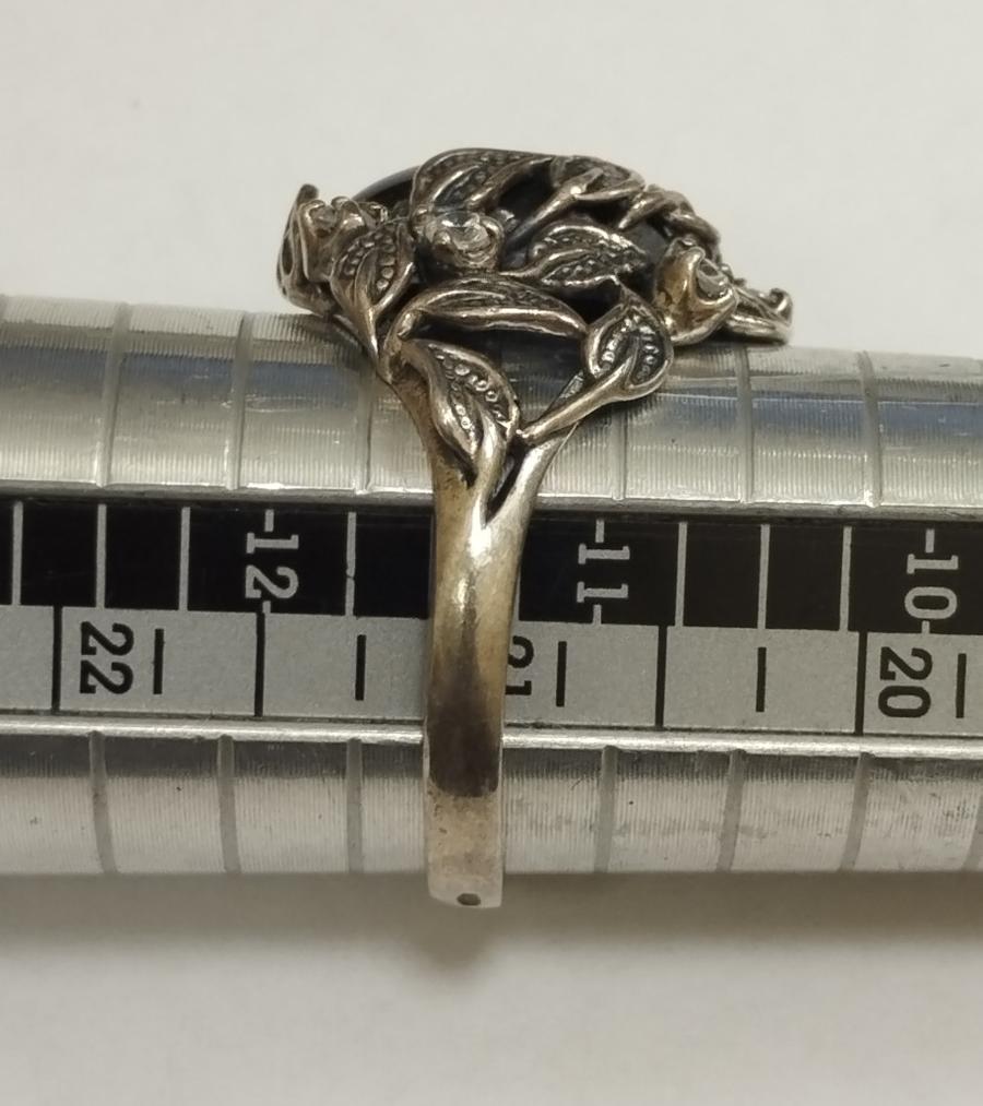 Серебряное кольцо с ониксом и цирконием (33678408) 2