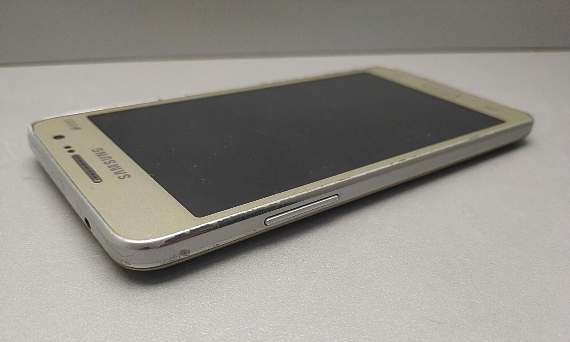 Samsung Galaxy Grand Prime VE (SM-G531H) 1/8Gb 5