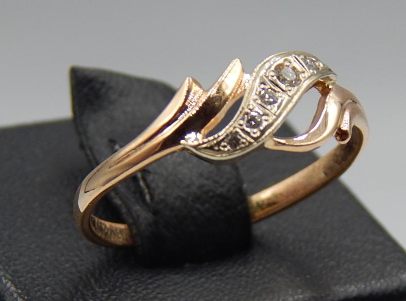 Кольцо из красного и белого золота с бриллиантом (-ми) (31646566) 1