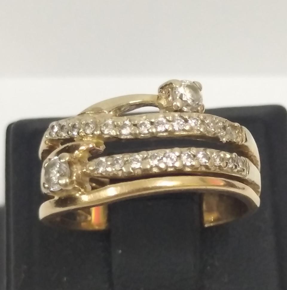 Кольцо из красного и белого золота с цирконием (32100833) 0