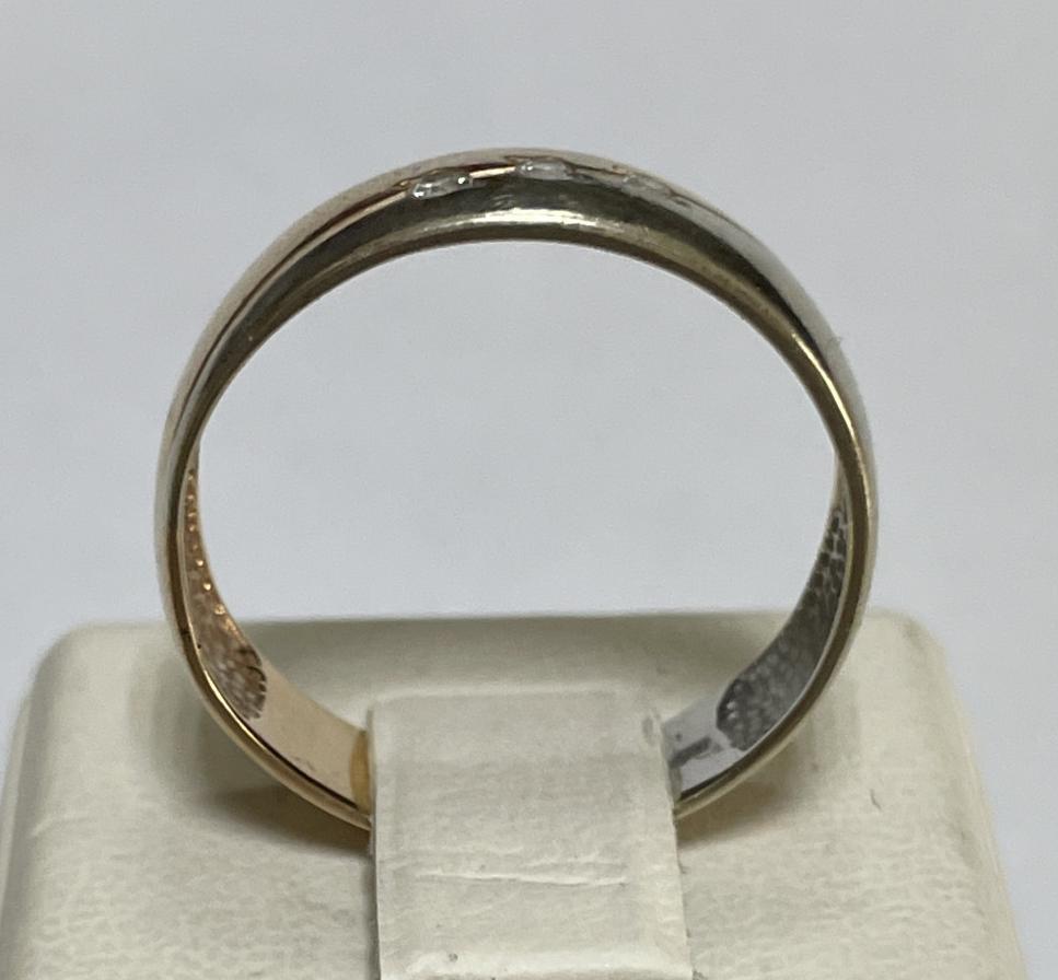 Обручальное кольцо из красного и желтого золота с цирконием (33675509)  2