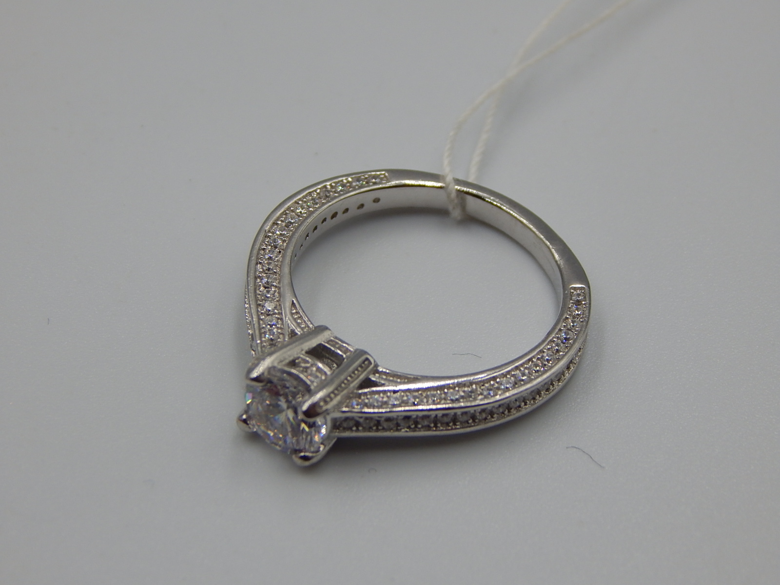 Серебряное кольцо с цирконием (32464334) 2