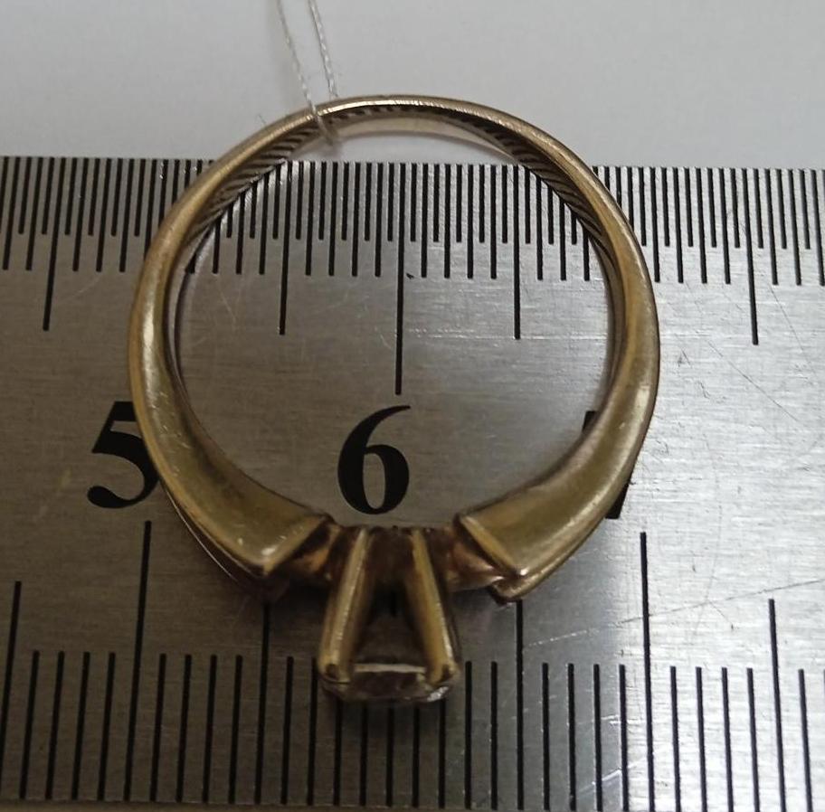 Кольцо из желтого и белого золота с цирконием (32727874) 2