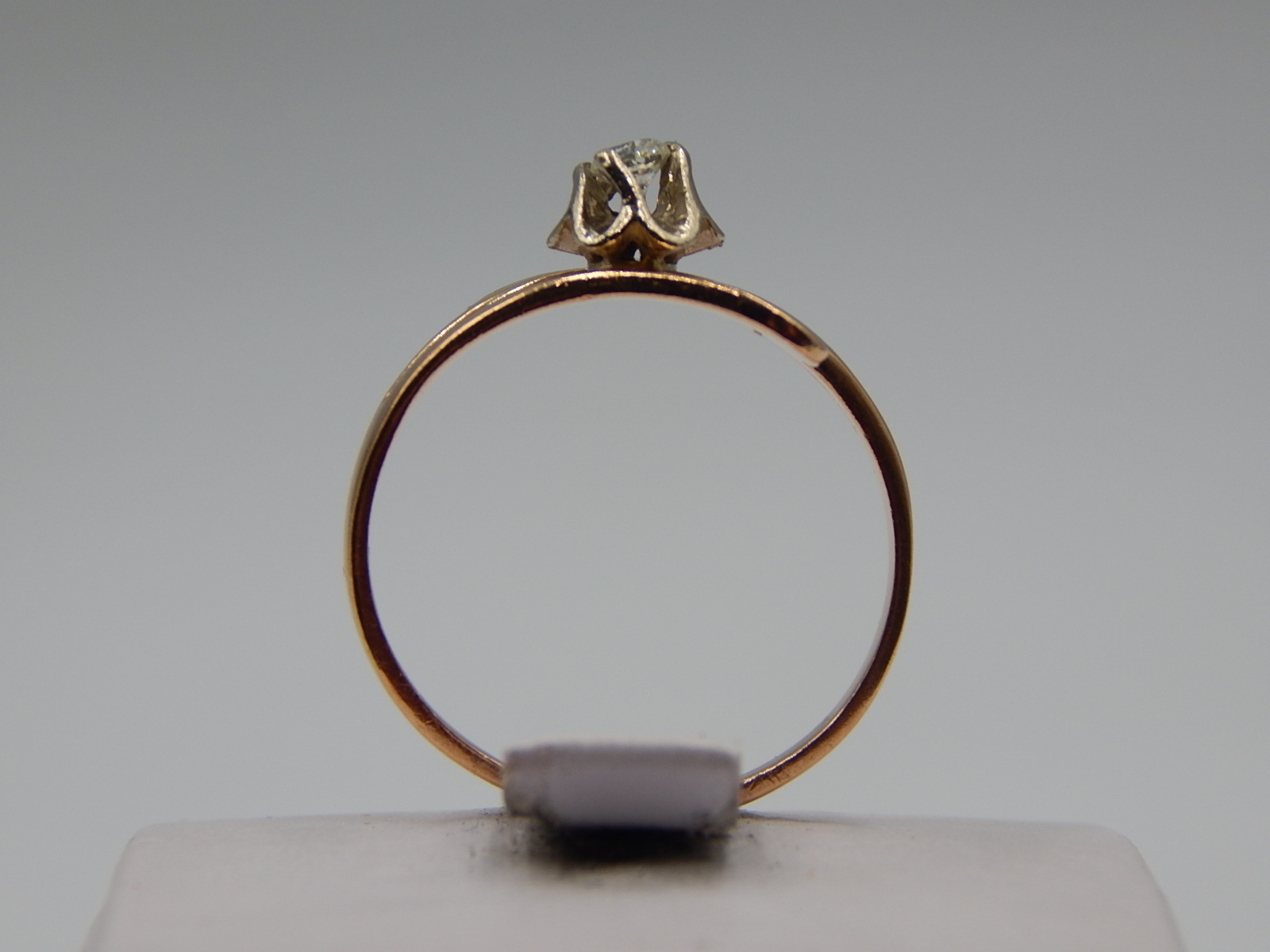 Кольцо из красного и белого золота с цирконием (33763224) 4