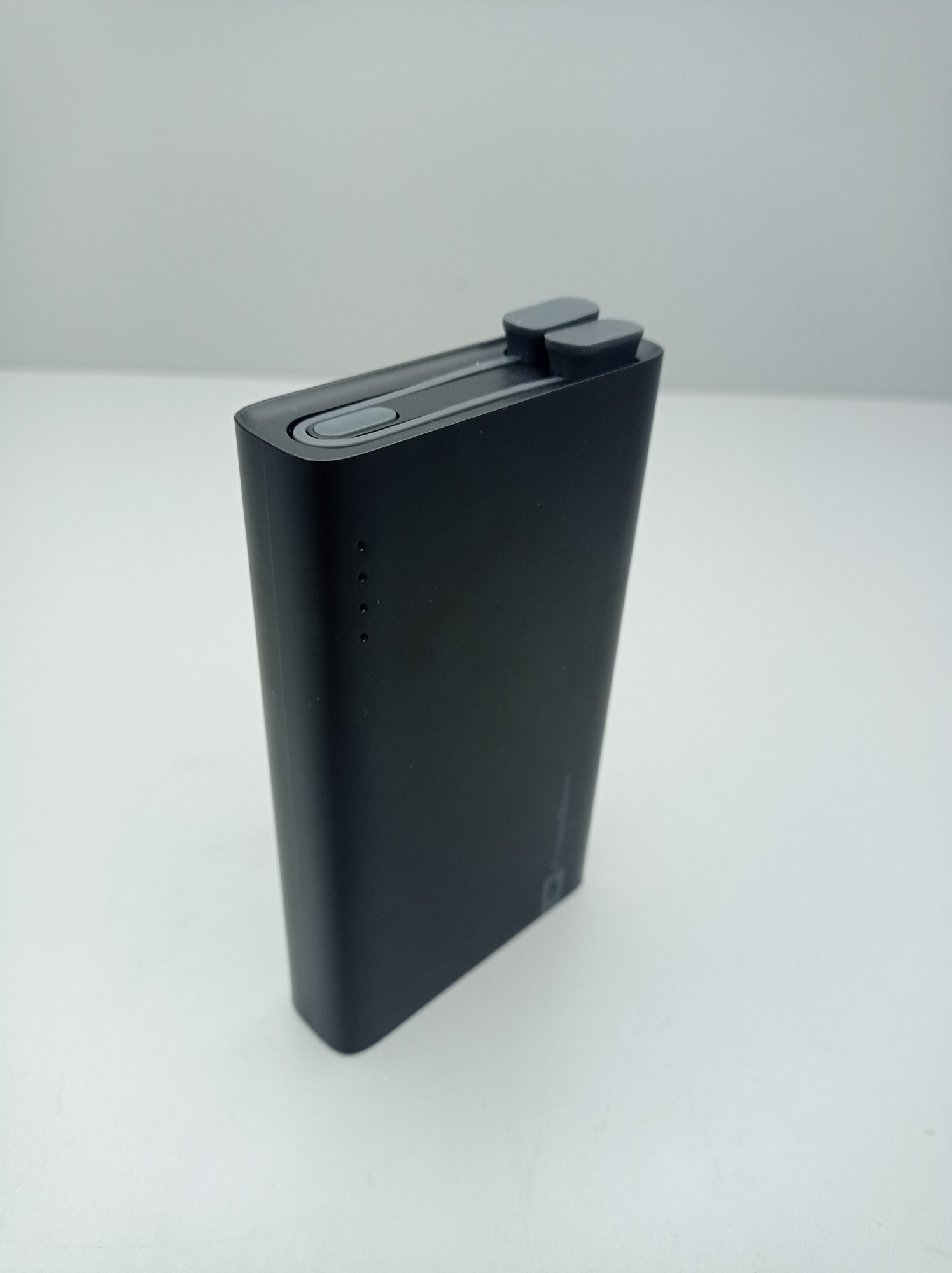 Powerbank GP Portable RC10A 10400 mAh Black 2
