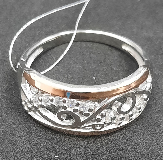 Серебряное кольцо с позолотой и цирконием (31299372) 0