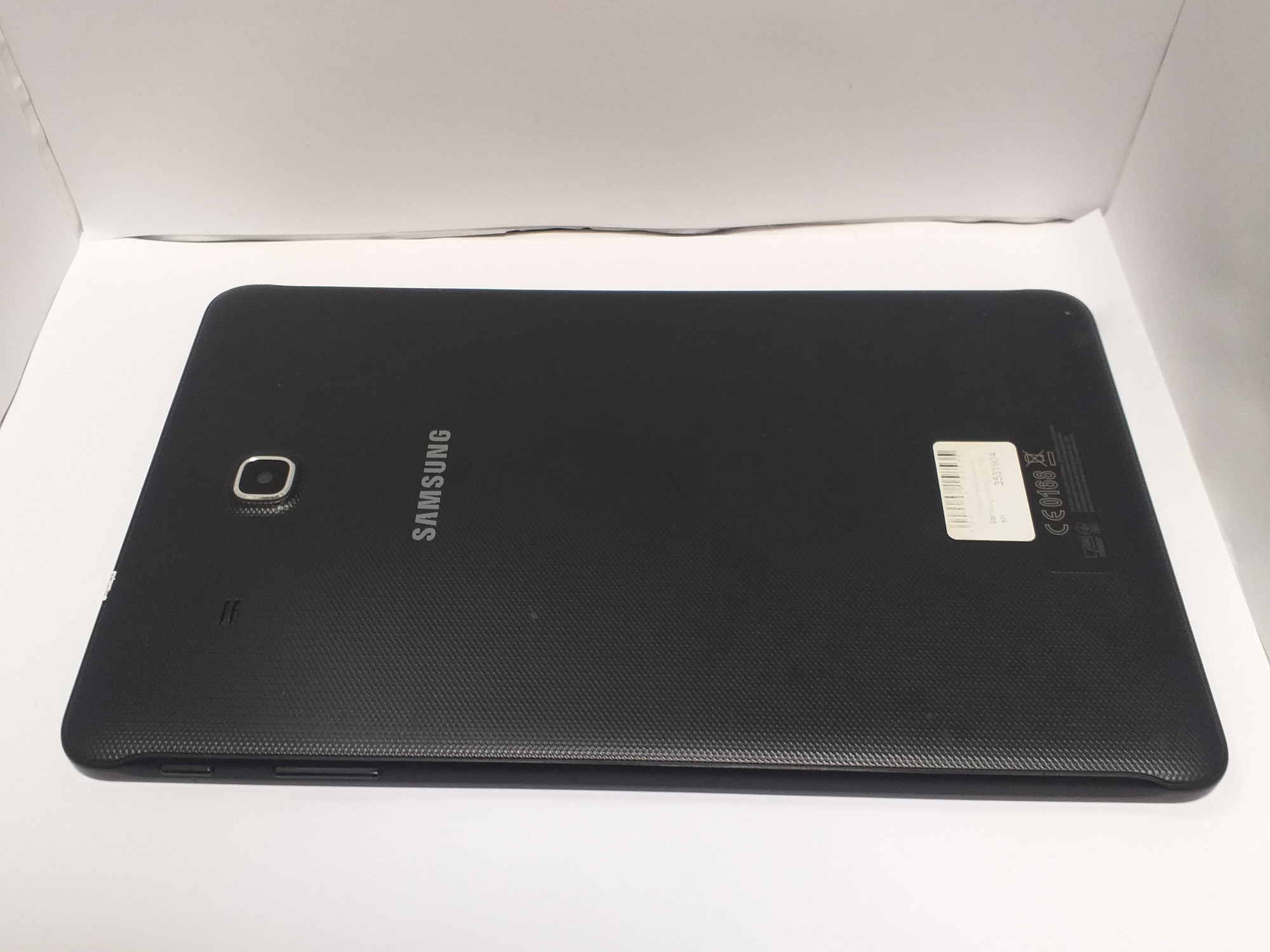 Планшет Samsung Galaxy Tab E SM-T561 8Gb 3