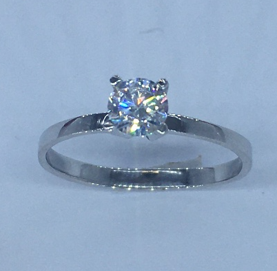 Серебряное кольцо с цирконием (30519884) 0