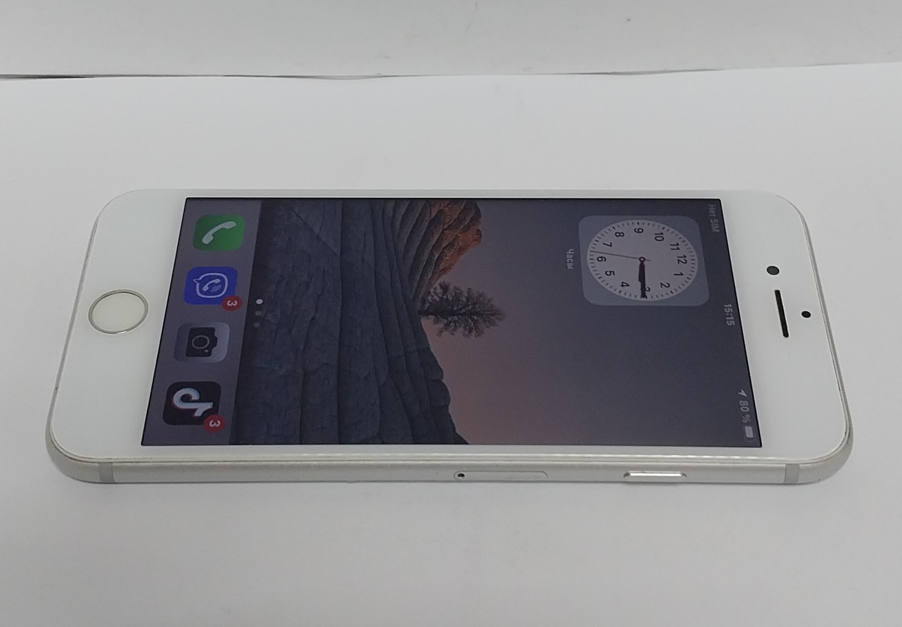 Apple iPhone 7 32Gb Silver (MN8Y2) 7