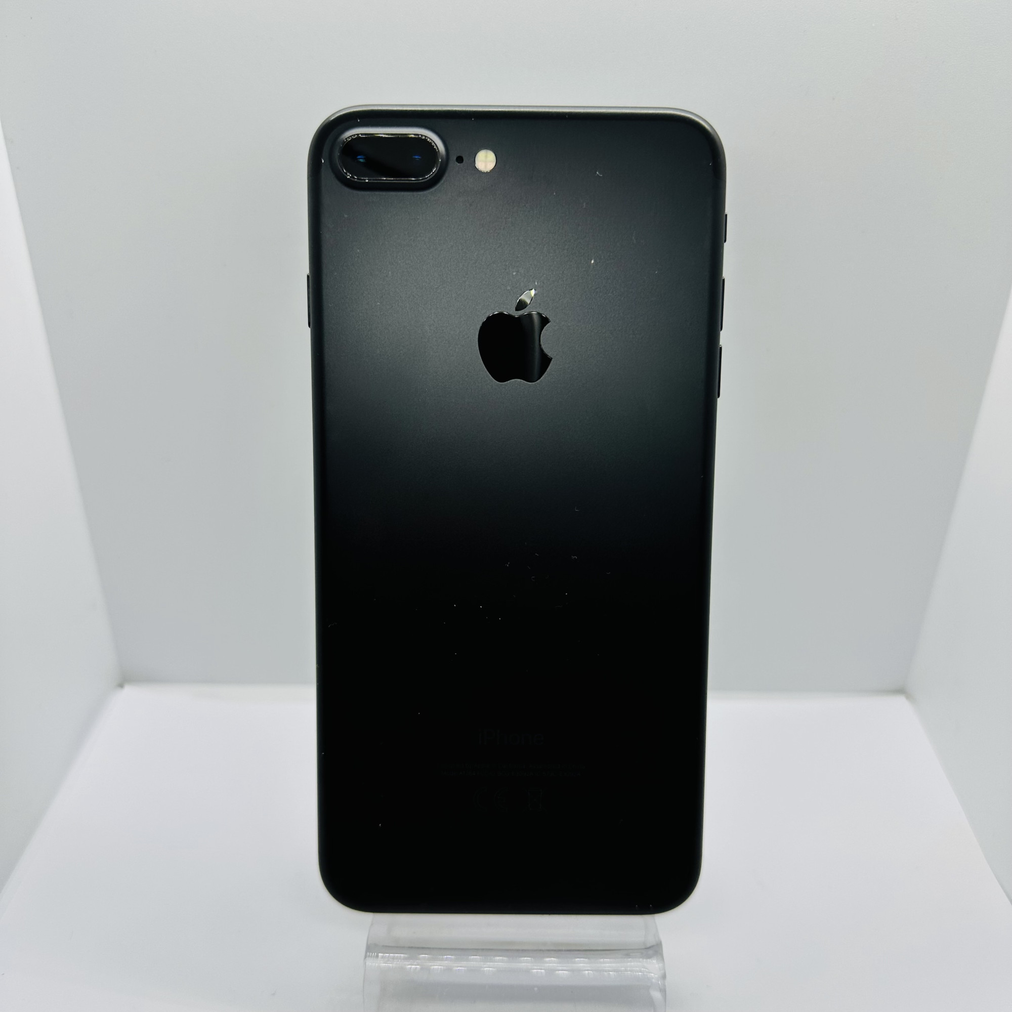 Apple iPhone 7 Plus 32Gb Black  1