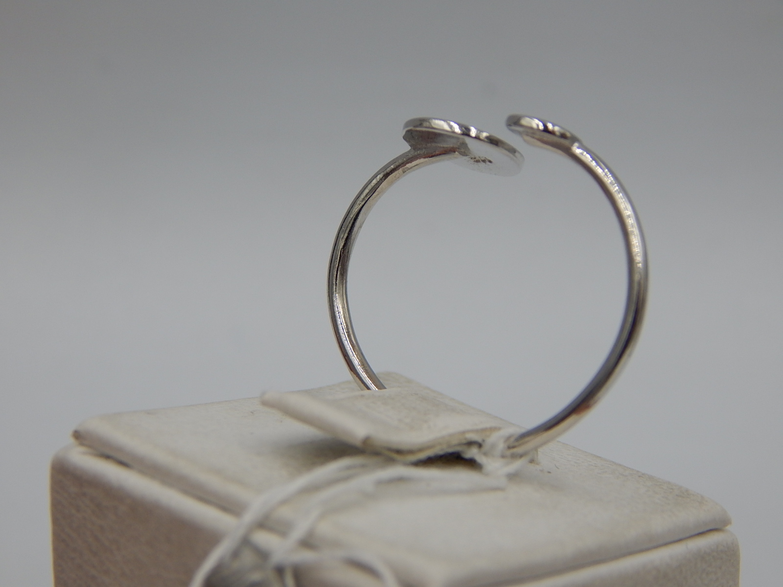 Серебряное кольцо (30852227) 4