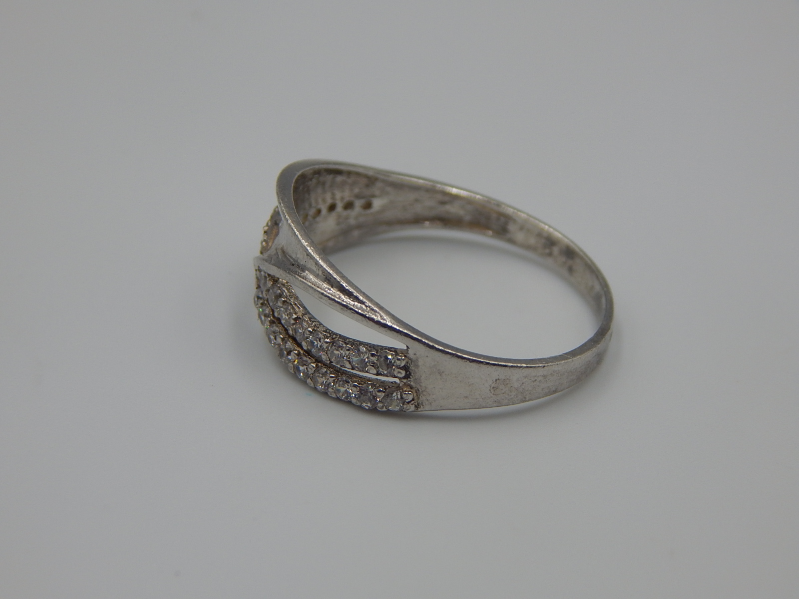 Серебряное кольцо с цирконием (33294925) 3