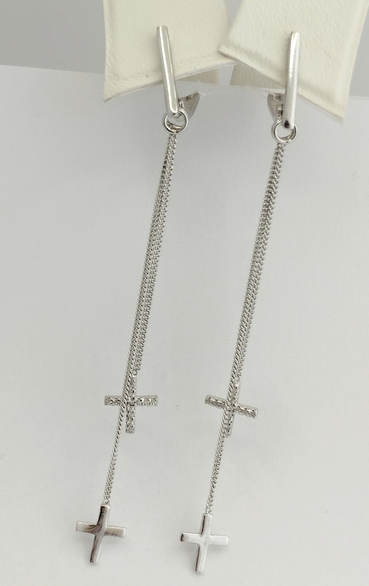 Серебряные серьги с цирконием (33141431) 0