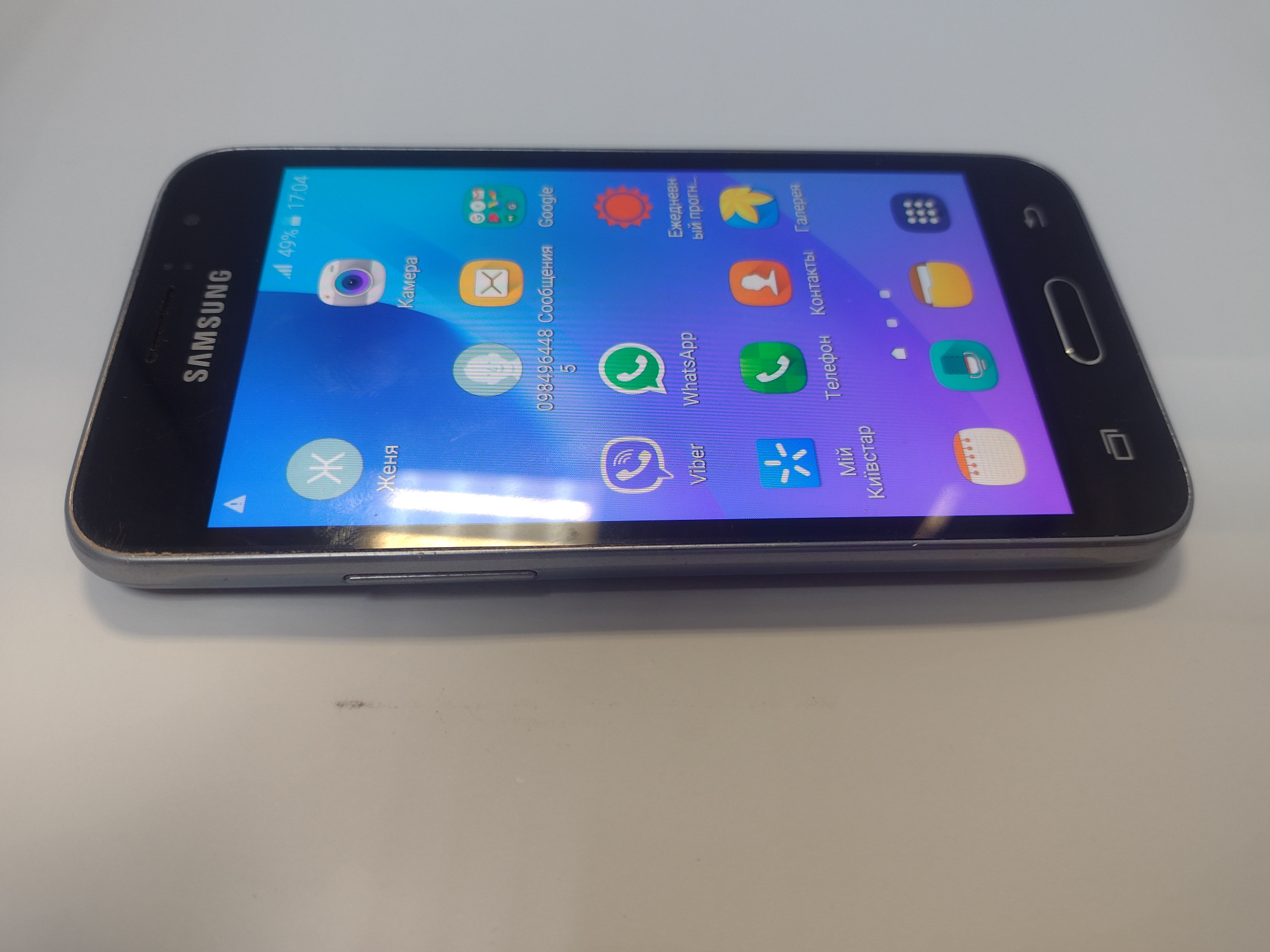 Samsung Galaxy J1 (SM-J120F) 2016 1/8Gb 3