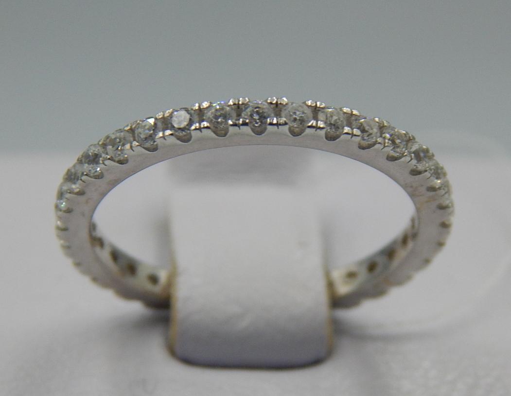 Серебряное кольцо с цирконием (32504854) 0