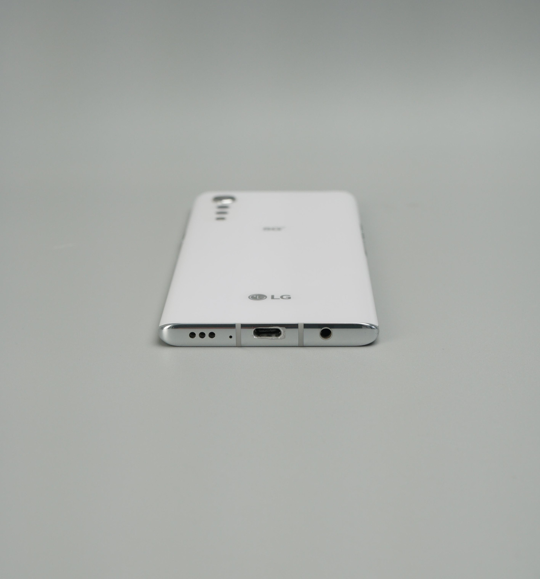 LG Velvet 5G LM-G900EM 6/128GB 15