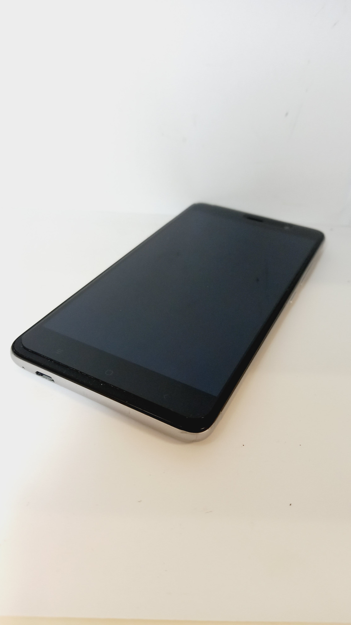 Xiaomi Redmi Note 3 3/32Gb  2
