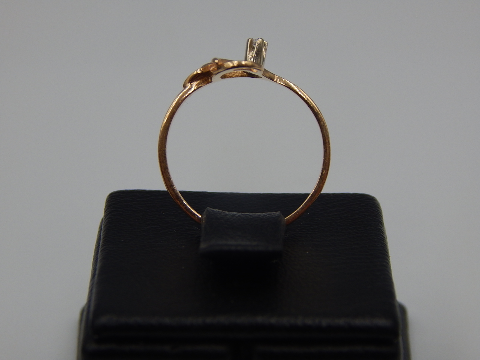 Кольцо из красного золота с цирконием (31549358) 5