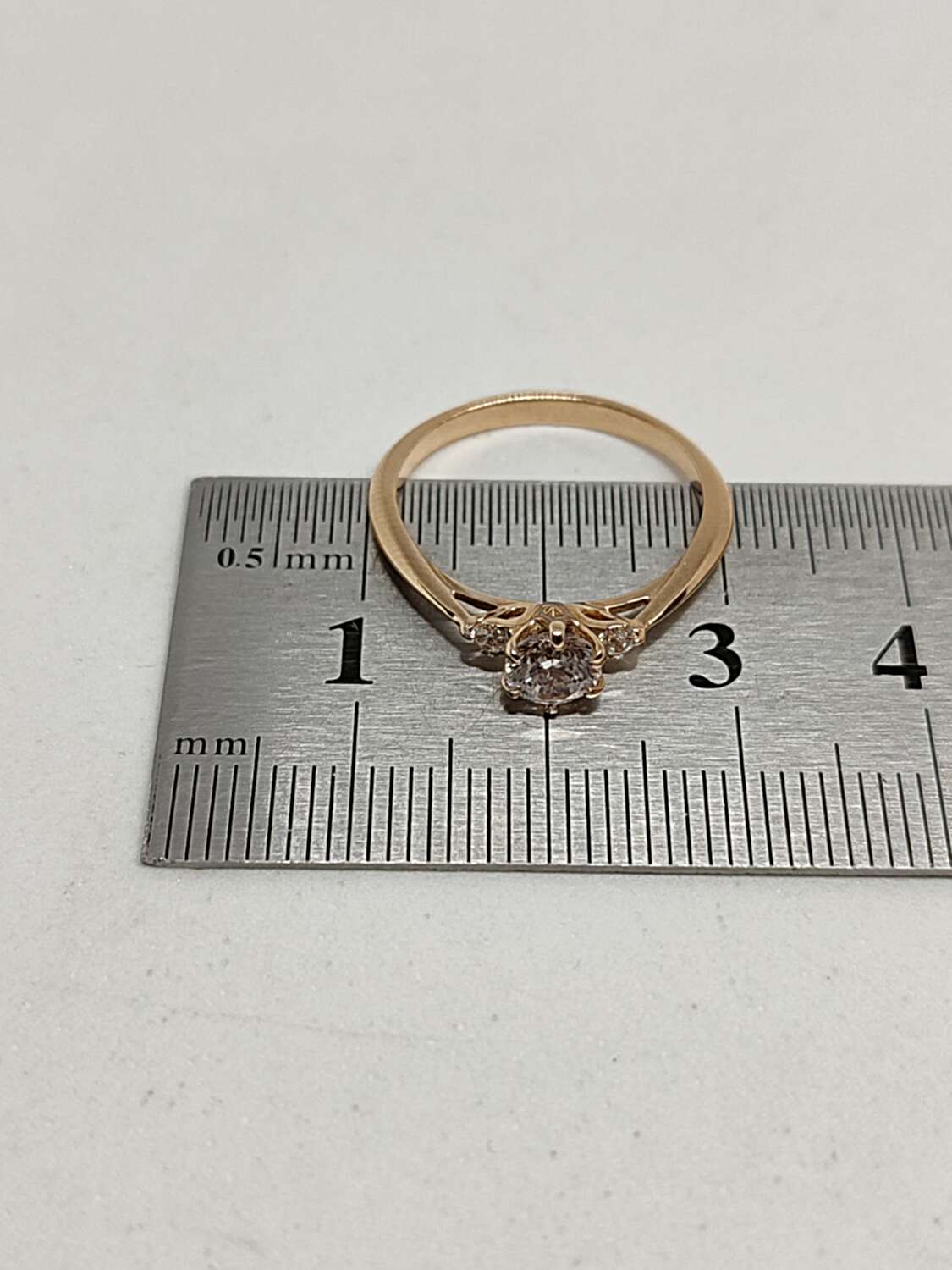 Кольцо из красного золота с цирконием (32312045) 7
