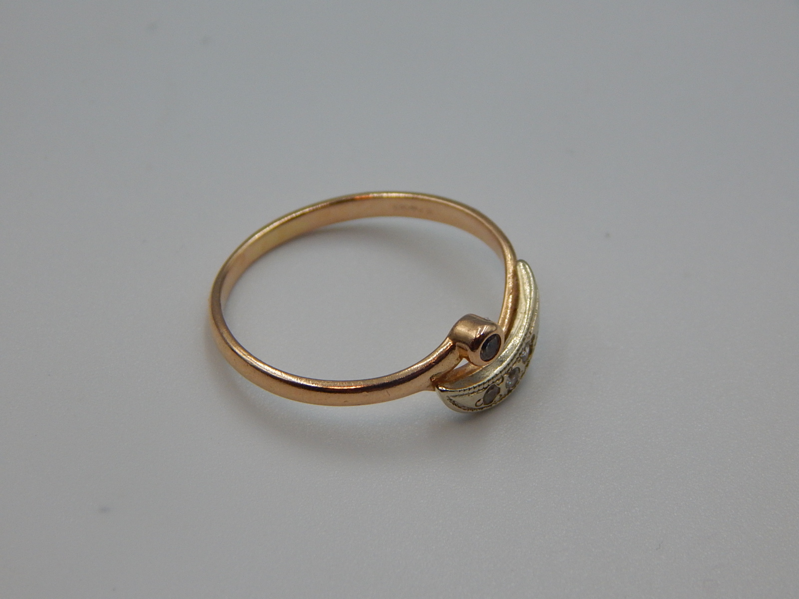 Кольцо из красного и желтого золота с цирконием (31945349) 5