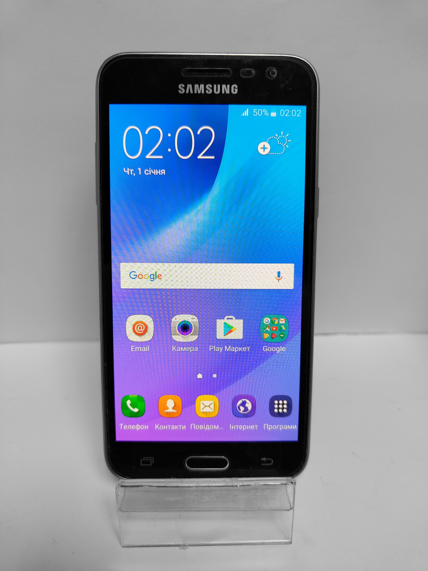 Samsung Galaxy J3 2016 Black (SM-J320HZKD) 1/8Gb  0