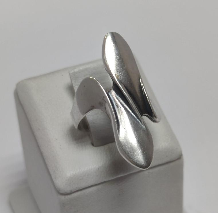 Серебряное кольцо (33772107) 1