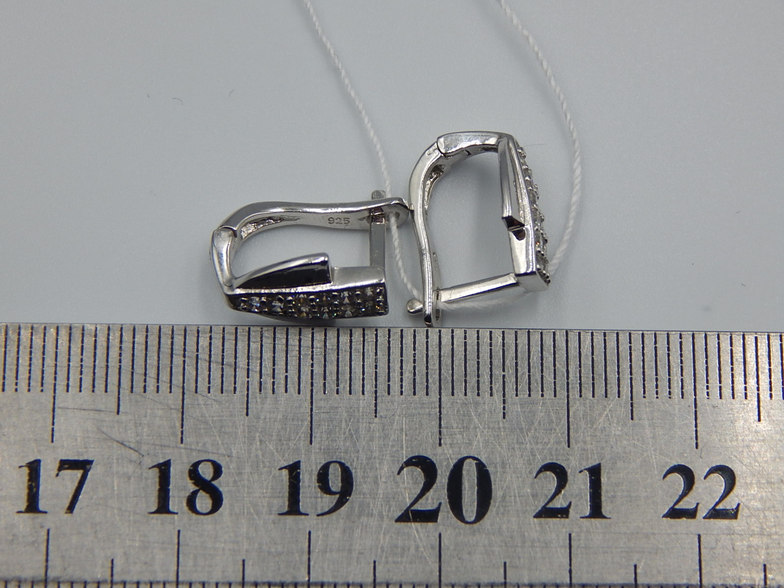 Серебряные серьги с цирконием (33071406) 6