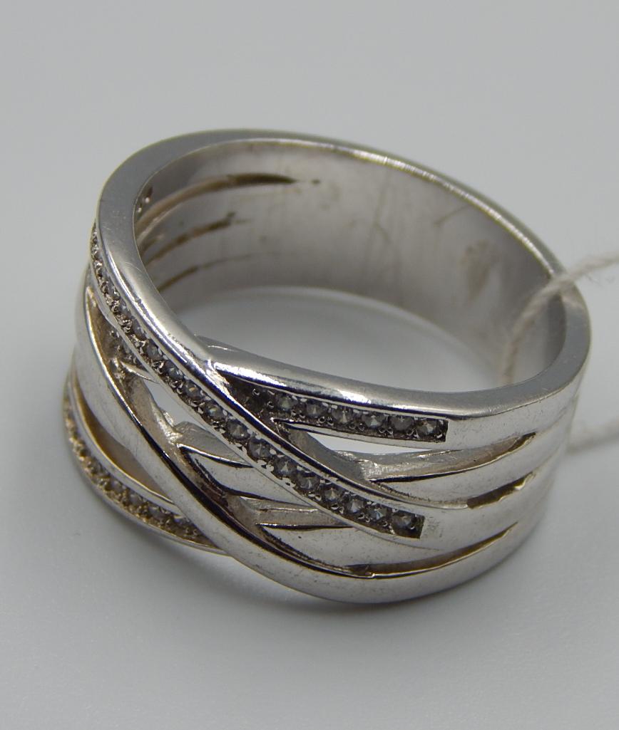 Серебряное кольцо с цирконием (32557889) 1