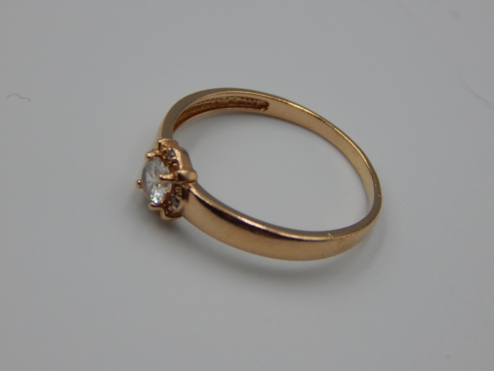 Кольцо из красного золота с цирконием (32376313)  5