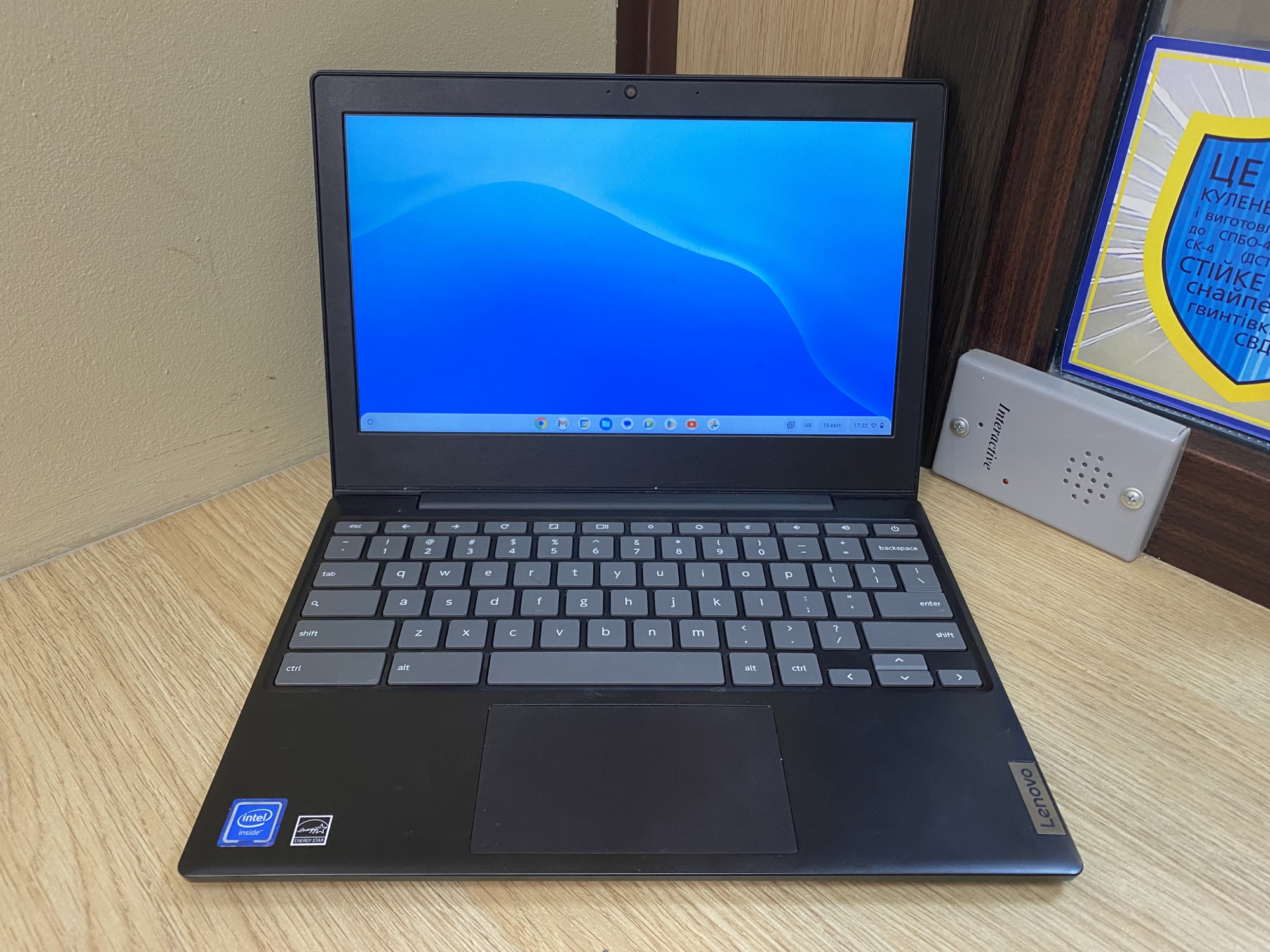 Ноутбук Lenovo IdeaPad 3 CB 11IGL05 (82BA000US) Refubrished 0