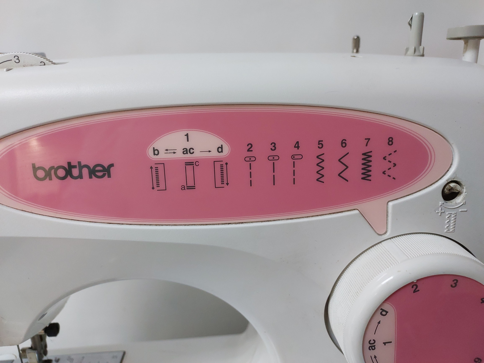 Швейная машинка Brother Comfort 10 2