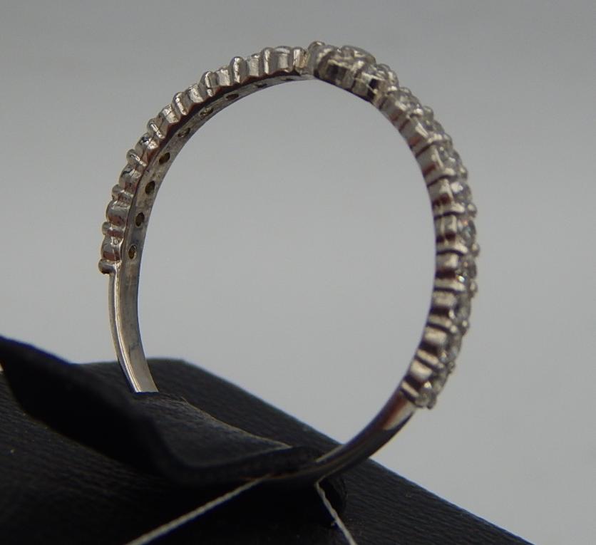 Серебряное кольцо с цирконием (28353503) 2