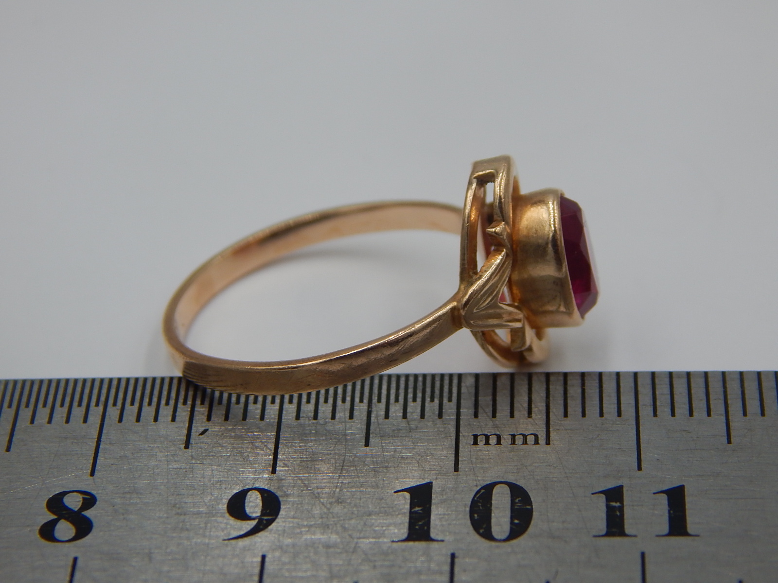Кольцо из красного золота с корундом (29087930) 9