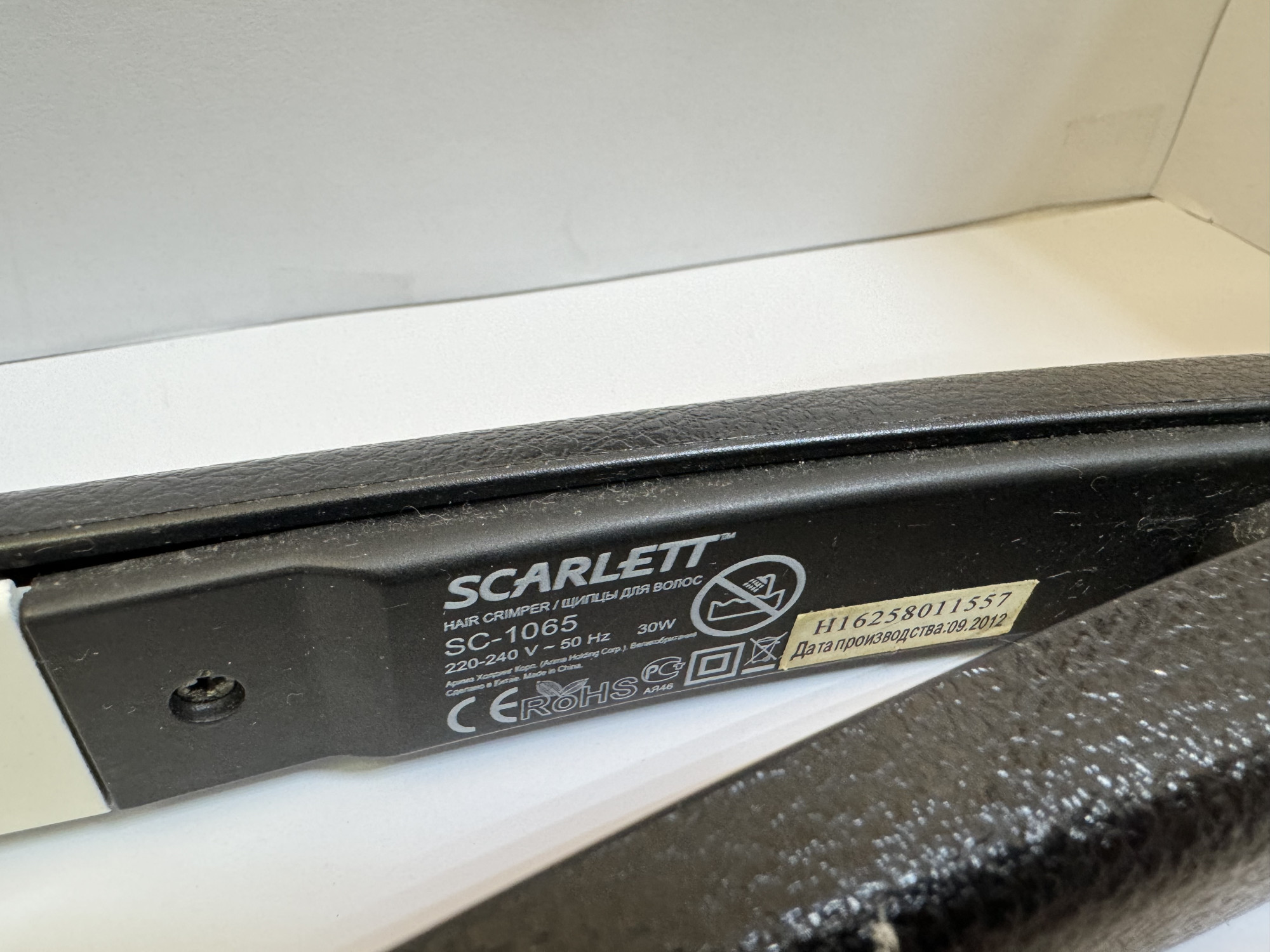 Утюжок для волос Scarlett SC-1065 1