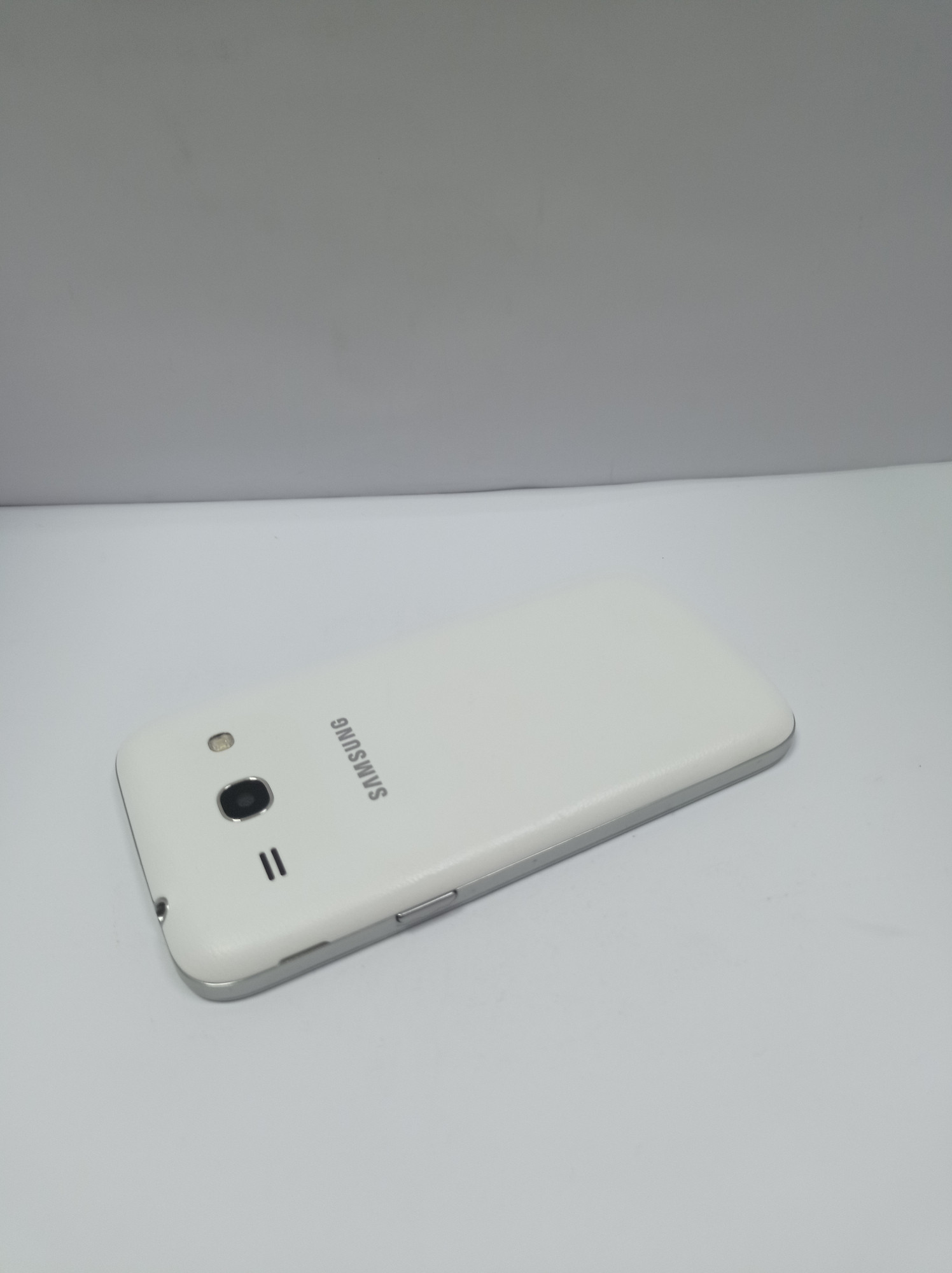 Samsung Galaxy Star Advance (SM-G350E) 4Gb  4